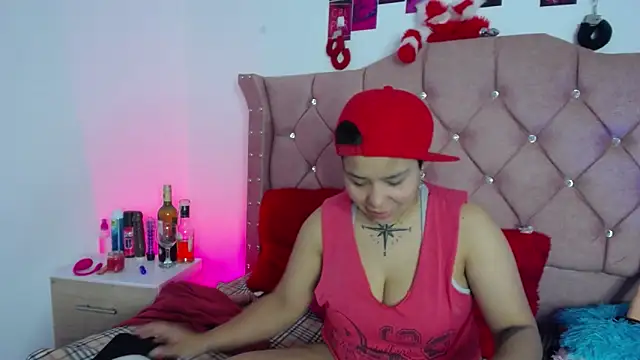 Snapshot of nat_evans8 chatting on 1, 3, 2026 nat evans8 online show from 1, 3, 2026