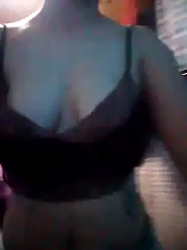 Snapshot of Luna33- chatting on 28, 2, 2026 Luna33- online show from 28, 2, 2026