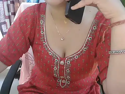  chitranshi online show from 5, 5, 2026