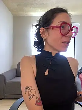 JeanneDuval8888 online show from 7, 4, 2026