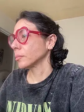 JeanneDuval8888 online show from 16, 5, 2026