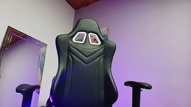 Snapshot of Noah-JONES chatting on 17, 2, 2026 Noah-JONES online show from 17, 2, 2026