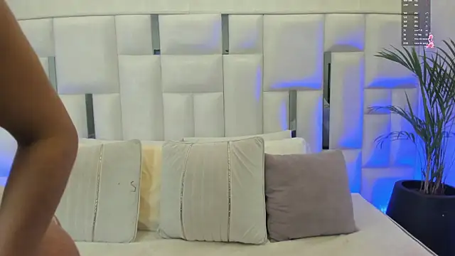 Nylaharris online show from 27, 3, 2026