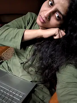 sexysilmy online show from 5, 4, 2026