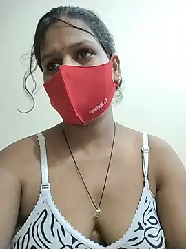 Snapshot of ankita077 chatting on 5, 7, 2026 ankita077 online show from 5, 7, 2026