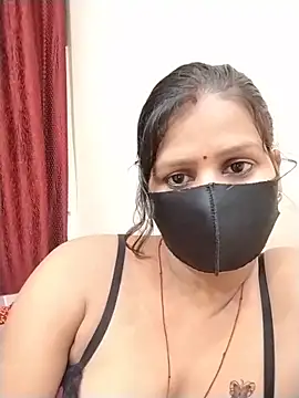 Snapshot of ankita077 chatting on 8, 6, 2026 ankita077 online show from 8, 6, 2026