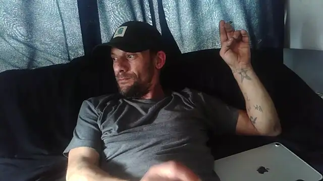 CharmedMoment62 online show from 4, 3, 2026