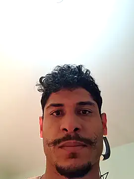 Snapshot of ExternalCable1000 chatting on 3, 3, 2026 ExternalCable1000 online show from 3, 3, 2026