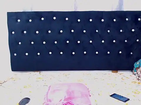 Snapshot of NtandoXx chatting on 24, 2, 2026 NtandoXx online show from 24, 2, 2026