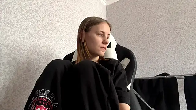 Sweety Burger online show from 25, 2, 2026