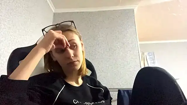 Sweety Burger online show from 18, 2, 2026