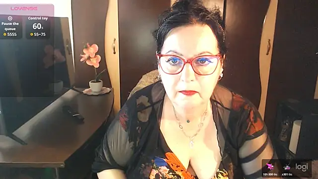 exiMIlf online show from 22, 5, 2026