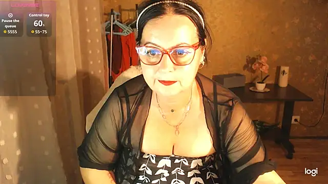 exiMIlf online show from 9, 7, 2026