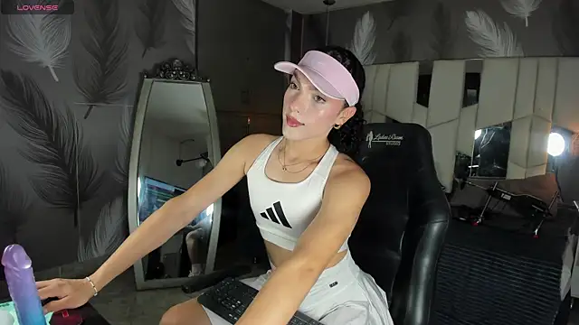 Veronica hottie online show from 31, 5, 2026