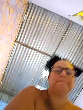 Monalinda-hot online show from 25, 2, 2026