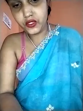 Snapshot of Nency_Love143 chatting on 19, 4, 2026 Nency Love143 online show from 19, 4, 2026