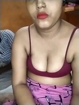 Snapshot of Nency_Love143 chatting on 2, 5, 2026 Nency Love143 online show from 2, 5, 2026