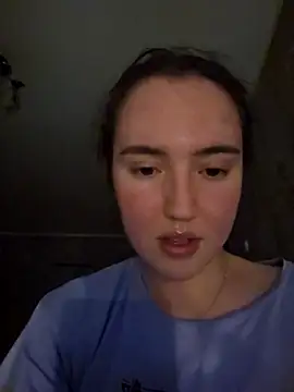 RedginBluebersky online show from 4, 5, 2026