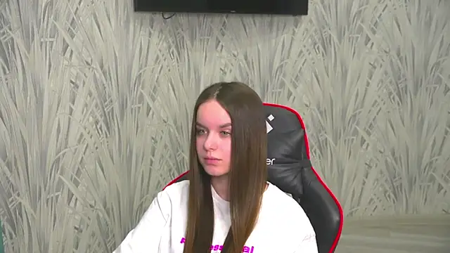 Snapshot of MarenCalarco chatting on 11, 2, 2026 MarenCalarco online show from 11, 2, 2026