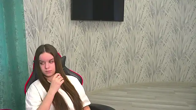 Snapshot of MarenCalarco chatting on 12, 2, 2026 MarenCalarco online show from 12, 2, 2026