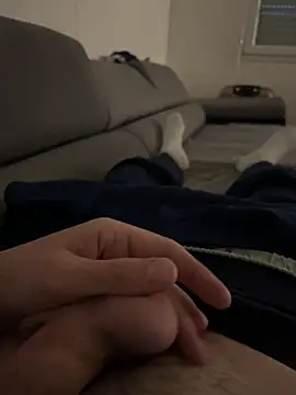 J3r3m66 online show from 4, 4, 2026