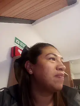 eva vidal  online show from 15, 4, 2026