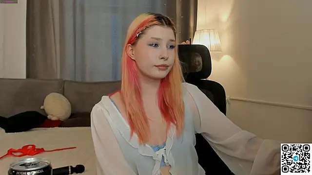 WarmAtEdges online show from 22, 3, 2026