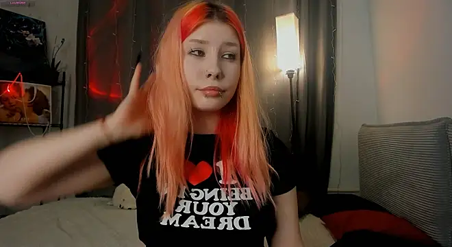 WarmAtEdges online show from 8, 3, 2026