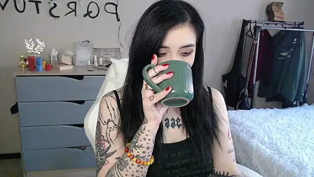Rin Tozier online show from 6, 5, 2026