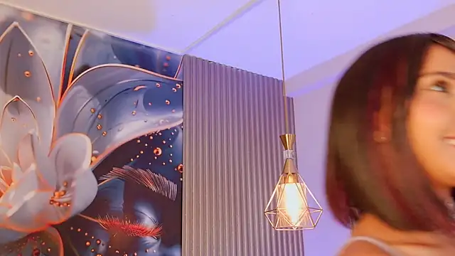 AURORA BLOOM CR online show from 7, 4, 2026