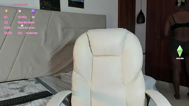 Snapshot of samaraa_smith1 chatting on 6, 6, 2026 samaraa smith1 online show from 6, 6, 2026