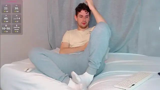 Snapshot of Luc_7 chatting on 2, 3, 2026 Luc 7 online show from 2, 3, 2026