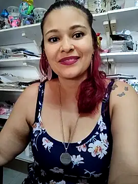 haffsa   online show from 15, 4, 2026