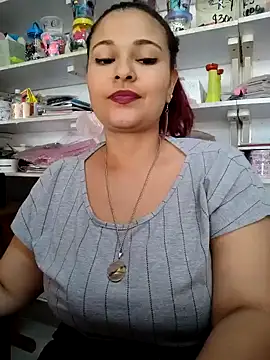 haffsa   online show from 24, 4, 2026
