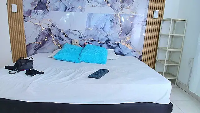 aixa 06 online show from 27, 3, 2026