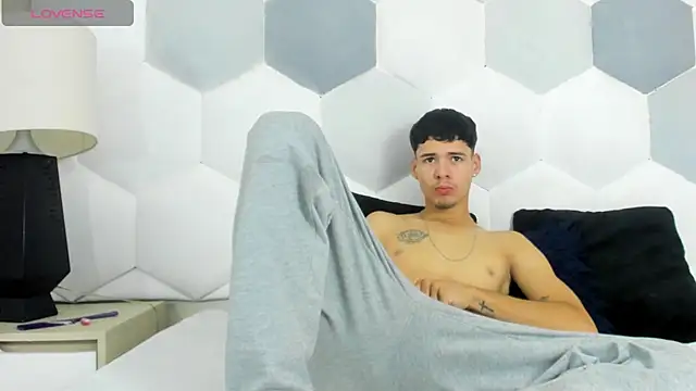 Davi Ponce online show from 11, 2, 2026