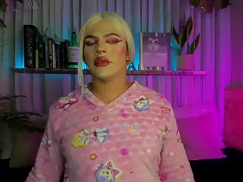 Miss-liaa online show from 8, 3, 2026