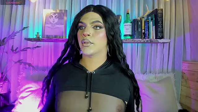 Snapshot of Miss-liaa chatting on 11, 2, 2026 Miss-liaa online show from 11, 2, 2026