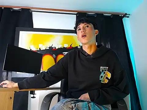 Snapshot of jullian_ricci chatting on 2, 3, 2026 jullian ricci online show from 2, 3, 2026