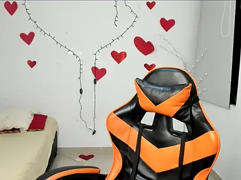 RYAN MYEARZ   online show from 20, 2, 2026