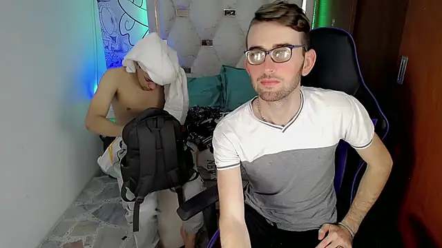 Top and bottom online show from 19, 2, 2026