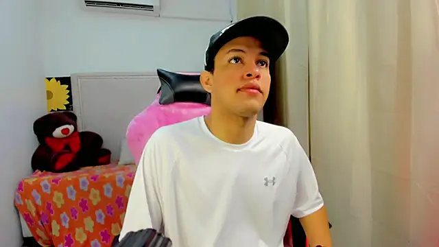 Top and bottom online show from 2, 4, 2026