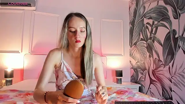 Hada Magica online show from 15, 4, 2026