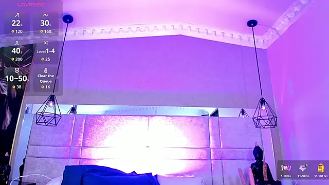 Snapshot of CloheBell chatting on 28, 4, 2026 CloheBell online show from 28, 4, 2026