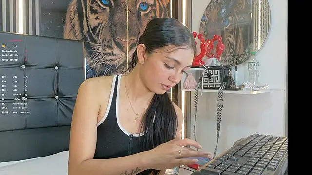  ArianaToroo online show from 26, 3, 2026