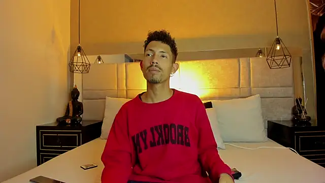 NoaahTylor online show from 1, 6, 2026