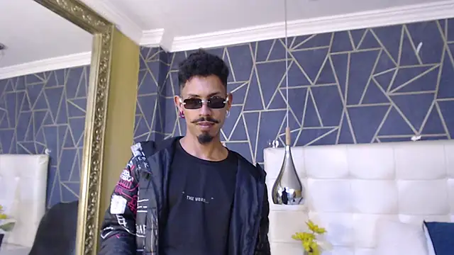 Snapshot of NoaahTylor chatting on 24, 2, 2026 NoaahTylor online show from 24, 2, 2026