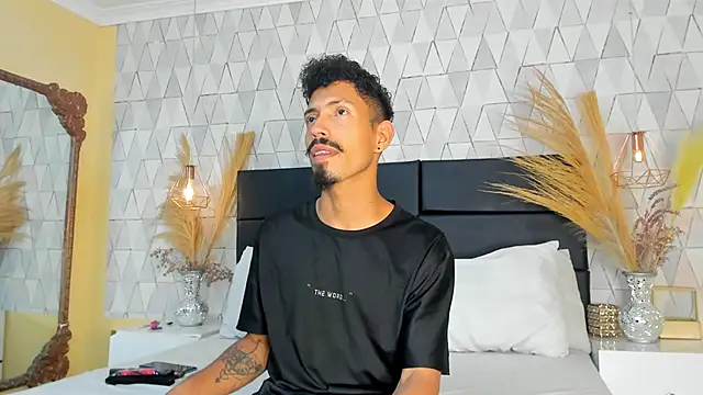 NoaahTylor online show from 23, 3, 2026