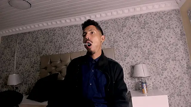 NoaahTylor online show from 6, 4, 2026