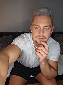 Snapshot of EddyRise- chatting on 16, 2, 2026 EddyRise- online show from 16, 2, 2026